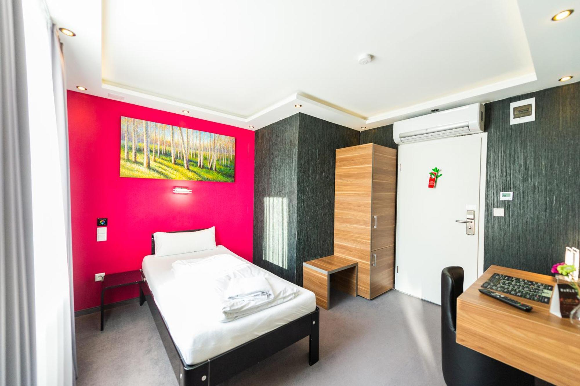 Stay-Inn Bielefeld Zentrum Zewnętrze zdjęcie