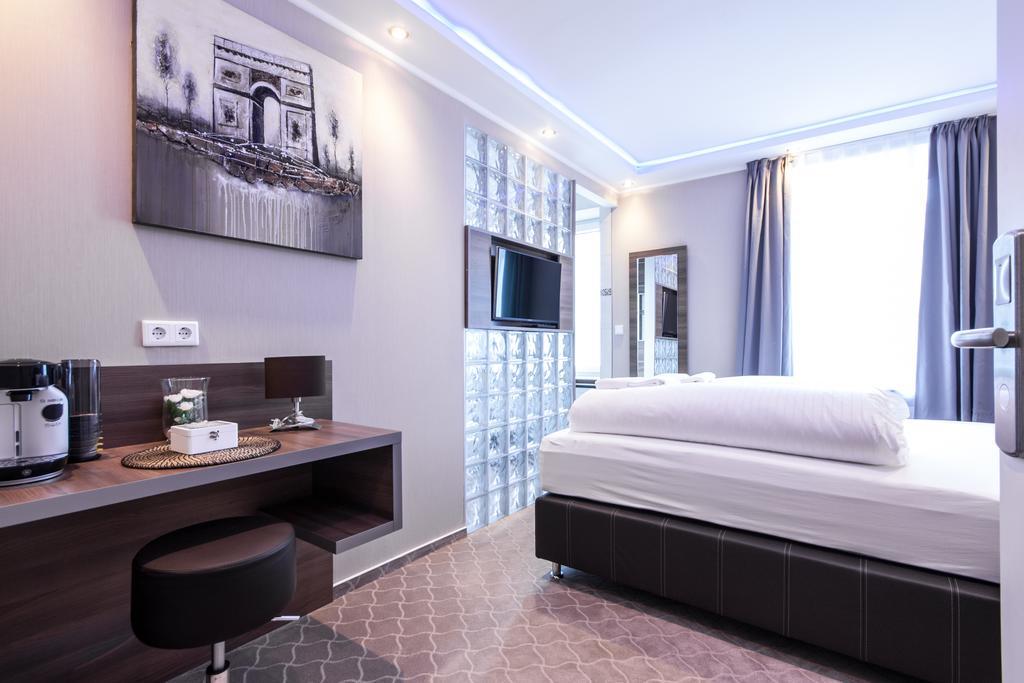 Stay-Inn Bielefeld Zentrum Zewnętrze zdjęcie